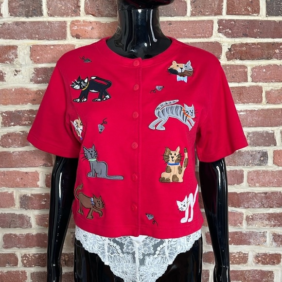 Vintage Cat and Mouse Button Front Tee w/ Buttons Up The Front Size S - Picture 2 of 5